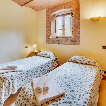 Madonna Della Sanita Sleeps 14 Pool Wifi Villa Città della Pieve